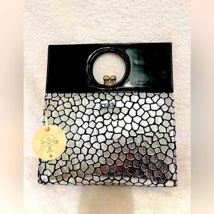 NWT Matmazel designed black and white glittering 2 pockets purse.